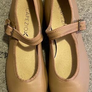 Capezio Tan Kids Slippers